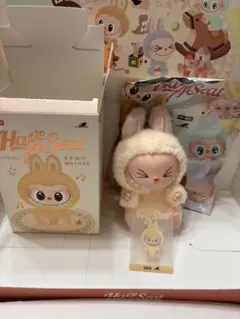 POP MART Have A Seat SISI