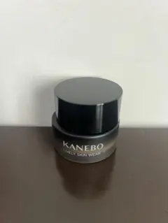 KANEBO ライブリースキンウェア オークルB
