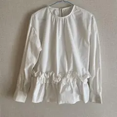 【美品】フリルブラウス　ウエスト切り替え　白のサムネイル