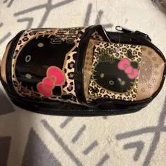ハローキティ ヒョウ柄ポーチ