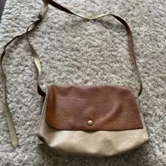 ブラウンベージュ ショルダーバッグ