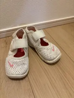 NIKE エアリフト