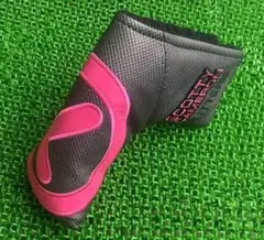 SCOTTY CAMERON パター用ヘッドカバー ブラック/ピンク