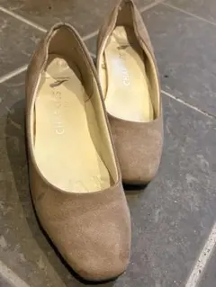 ピンクベージュ系　ハイヒール