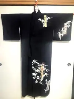 黒地 紬　付下げ訪問着 短冊に四季の花々 金彩 袷のサムネイル