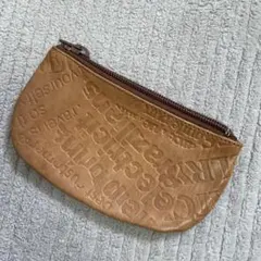 お値下げ・英字型押し　ヌメ革財布