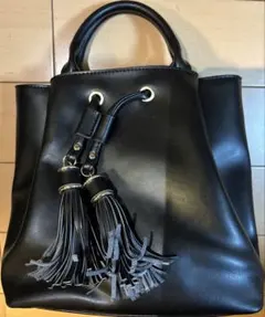 黒 フリンジ付き ハンドバッグ