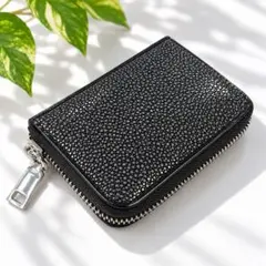 スティングレイ ミニ財布 本革 ポリッシュ加工 ラウンドファスナー ブラック