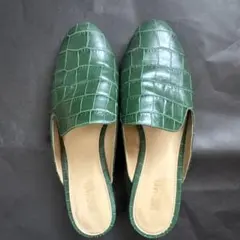 値下げ　美品　マイケルコース　スリッパサンダルのサムネイル