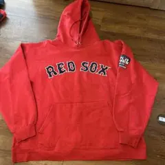 RED SOX フード付きパーカー 2004年ワールドシリーズチャンピオン