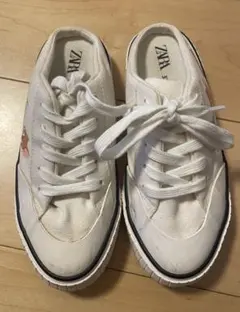 ZARA トムアンドジェリー　キッズシューズ　スリッポン 20-20.5cmのサムネイル