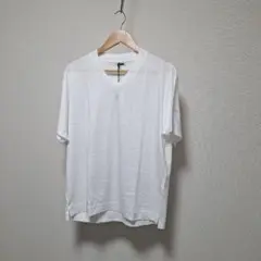 【H BEAUTY & YOUTH 】ホワイト Vネック Tシャツ　Sサイズのサムネイル