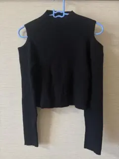 ブラック オフショルダー ニットセーター S 春服