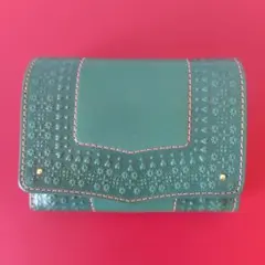 FRAME WORK エンボス加工 二つ折り財布 緑