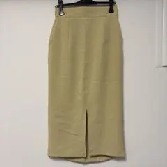 nano universe イエロー　スリットタイトスカート