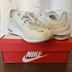Nike Air Max Axis 13c ホワイト/ベージュ