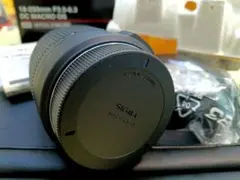 SIGMA 18-250mm F3.5-6.3 DC MACRO OSのサムネイル
