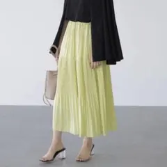 あ*い様 AMERICANHOLIC新品タグ付き ティアードプリーツスカート イ