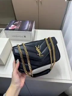 イヴサンローラン　チェーンウォレット　ショルダー