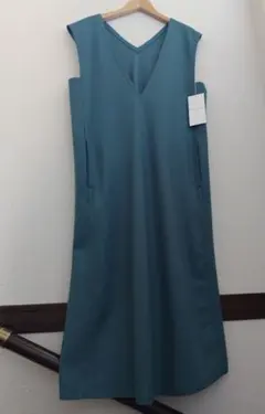 未使用TOMORROWLANDジャンパースカート　ウール100%