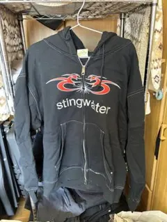 stingwater 黒パーカーのサムネイル