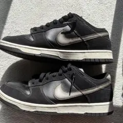 ダンク スニーカー