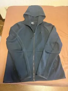Nike ネイビーフルジップパーカー