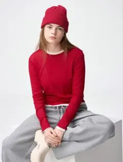 【美品】ソフトシアークルーネック　M　レッド