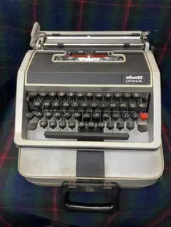 【美品ヴィンテージ】オリベッティ タイプライター (インクリボン付) olivetti（オリベッティ）手動式タイプライター用インクリボン