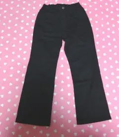 ユニクロ 黒 フレアパンツ 140