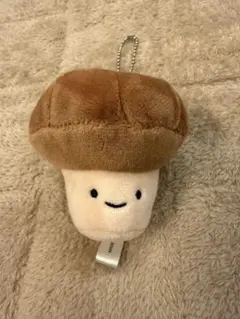 Qualia にっこりーノ きのこ ぬいぐるみボールチェーンのサムネイル