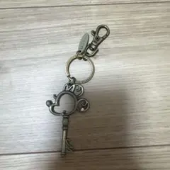 Item thumbnail for item dd4fbcfd-38f3-4a4f-b4b3-e6b627a4ad54