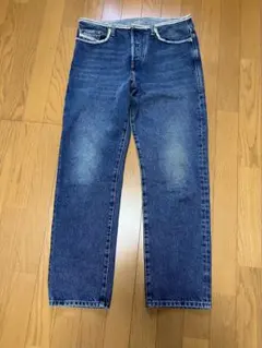 DIESEL ダークブルー デニム W30