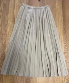 UNIQLO アコーディオン プリーツ ロングスカート 可愛い おしゃれコーデ