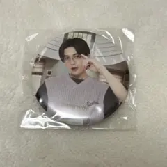 新品未開封送料込み八木勇征缶バッジ