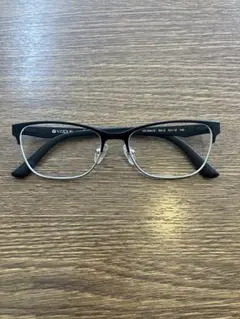 Item thumbnail for item 44067a2f-21e8-47a1-82aa-6a2d4597575e