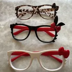 伊達メガネ　３個セット