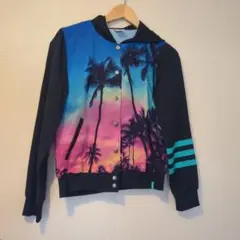 Adidas　パームツリー　夕焼け　フード付き　ジャケット　Mサイズ　サンセットのサムネイル