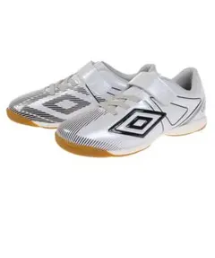 Umbro ホワイト フットサルシューズ　19センチ