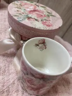 花柄マグカップ