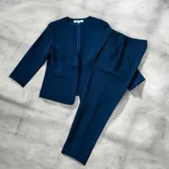 ナチュラルビューティベーシック セットアップ スーツ ネイビー