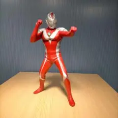 英雄勇像　ウルトラマンダイナ　ストロングタイプ