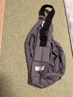 kerätä グレー 抱っこひも