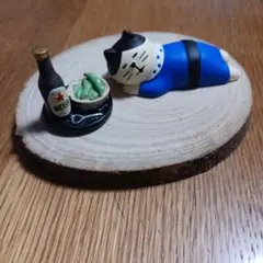コンコンブル①ほぐされ猫 ②ビールと枝豆