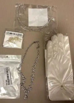 ブライダルアクセサリー 4点セット ティアラ ネックレス グローブ　ピアス