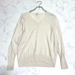 ユニクロ　ニット　セーター 長袖　ベージュ　【M】 毛100% 薄手 Vネック