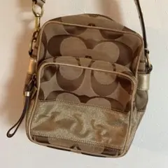 コーチ ショルダーバッグ ブラウン