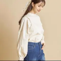 新品　トッコクローゼット 後ろりぼん付きボリュームスリーブコットントップスのサムネイル