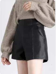GRLセンターラインレザーショートパンツ