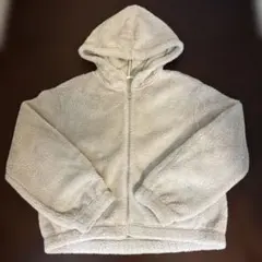 GU ボア　フリース フード付きジャケット クリーム色